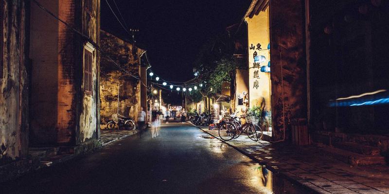 从Techno到Trance：专业DJ混音策略与舞池能量构建完全指南