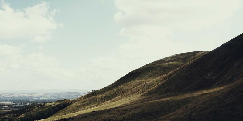 从音乐制作到舞台掌控：DJ培训如何开启你的电子音乐之旅